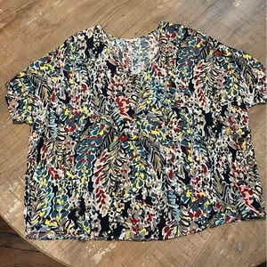 Jodifil multi-colored dolman sleeved oversized blouse